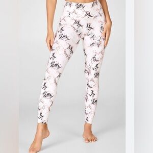 Fabletics Kate Hudson Snake print 7/8 Leggings‎ size XL